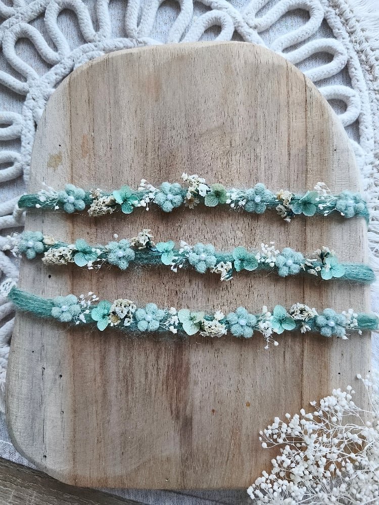 Halo floral vert d’eau